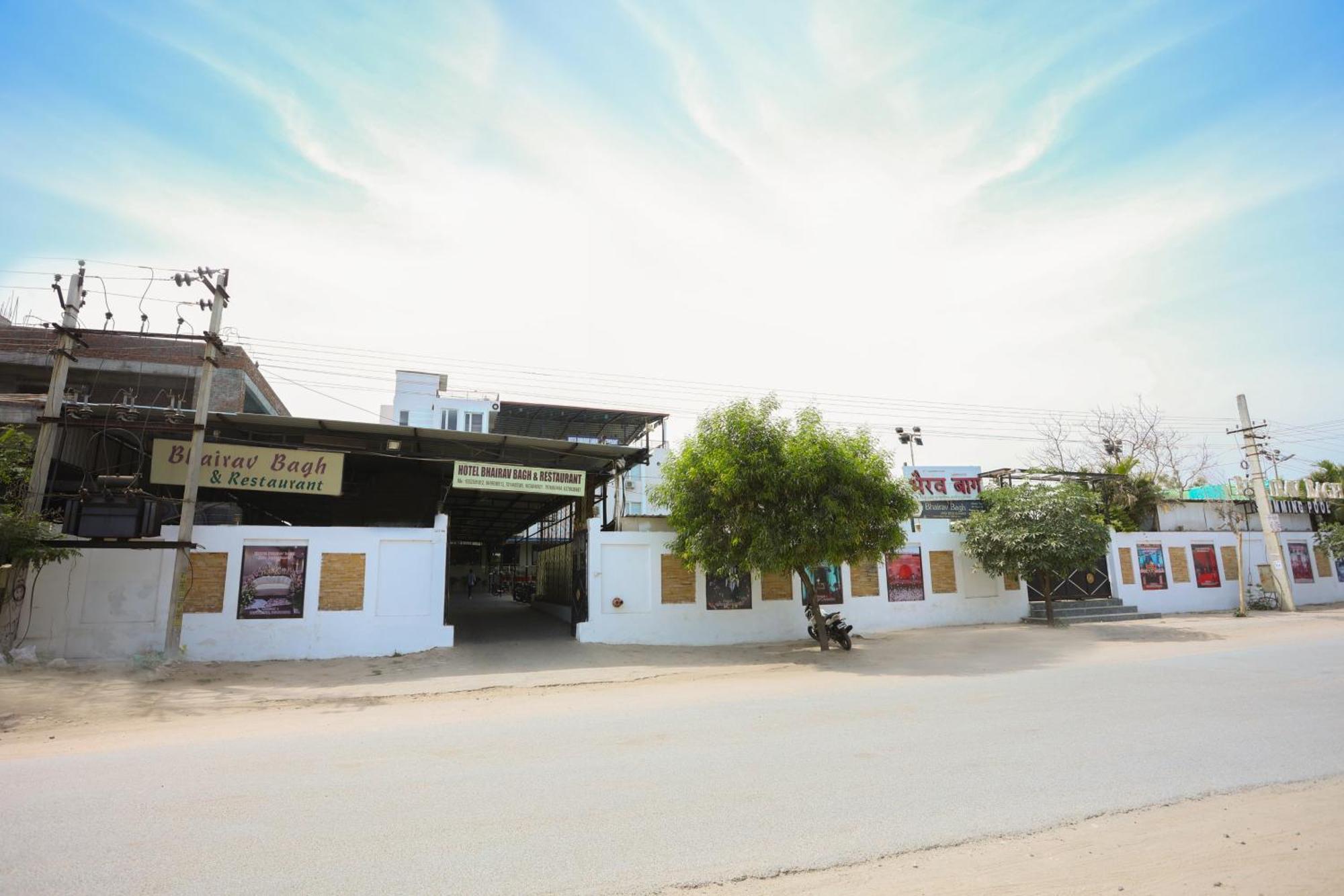 Hotel Bhairav Bagh With Swimming Pool Udaipur Kültér fotó